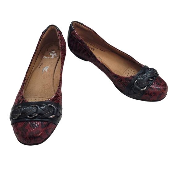 Soft Sport Maroon and Black Snakeskin print flats, sz. 7 - Picture 2 of 5